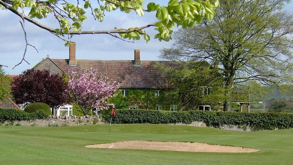 Mendip Spring Golf And Country Club Pensionat Churchill  Exteriör bild